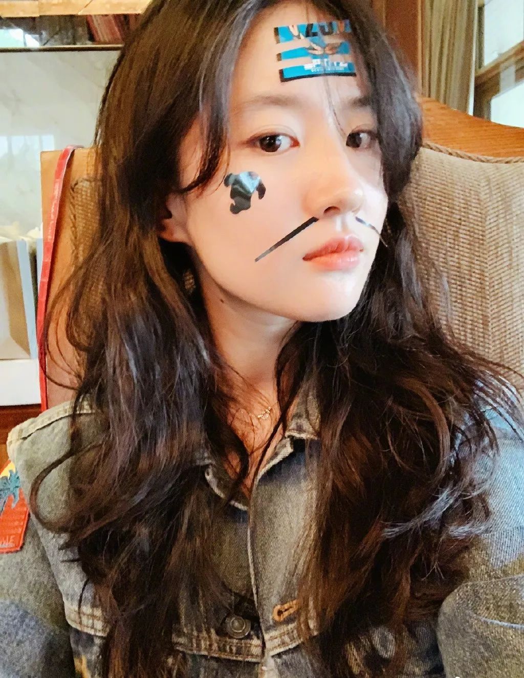 刘亦菲购买日本药妆产品,刘亦菲品牌化妆品