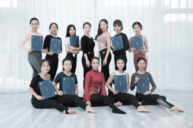 刘涛、沈月塑形私教:每天15分钟,教你轻松打造一双长白细直性感美腿