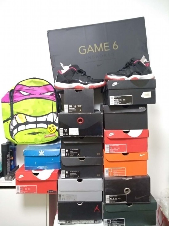 潮鞋玩家兼职炒鞋两年赚30万,天价潮鞋生意经验