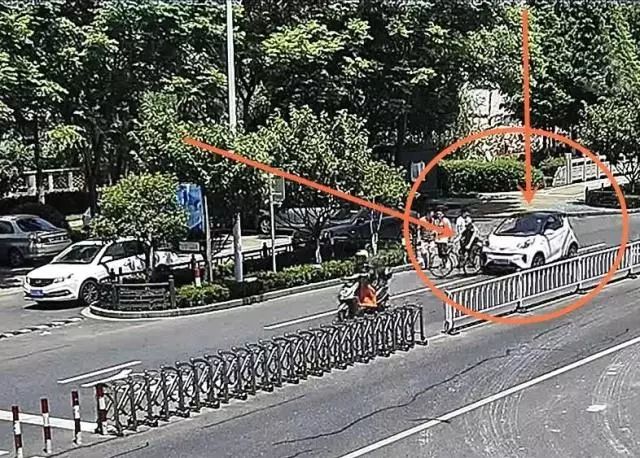 8厘米？女司机连撞3车伤1人！又是它惹的祸！