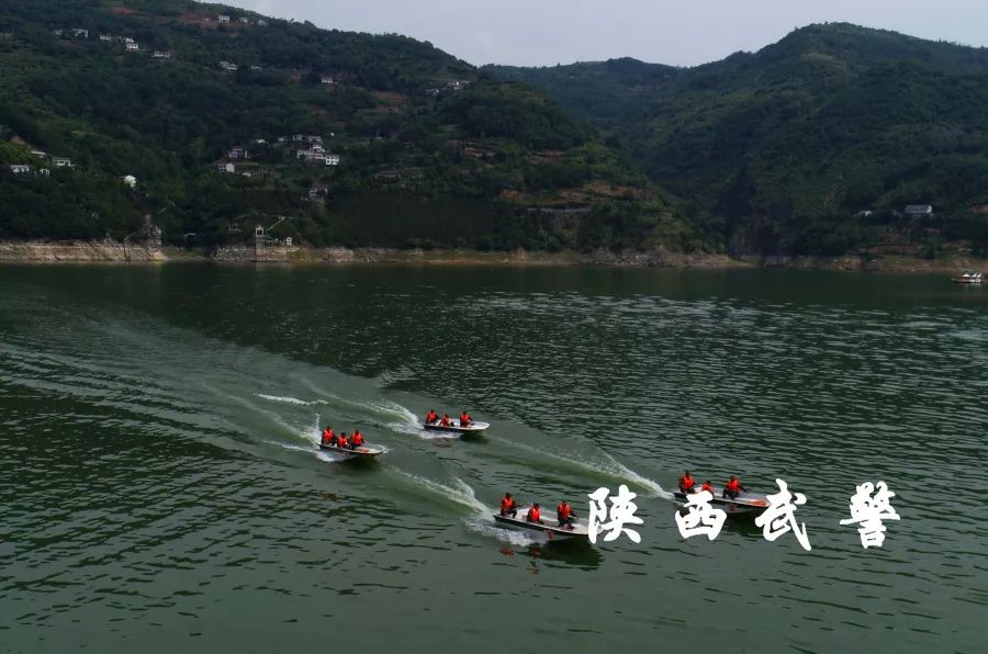 水上精兵训练方法视频,水上尖兵完整版