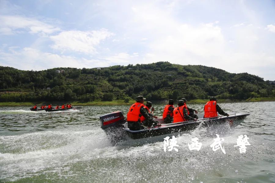 水上精兵训练方法视频,水上尖兵完整版