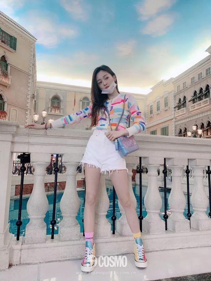 超越妹妹的视频,超越妹妹出道以前照片