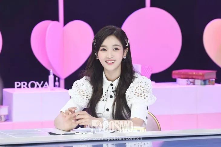 超越妹妹的视频,超越妹妹出道以前照片