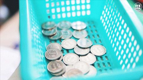 竹架子火锅,有5层高,一筐一筐吃