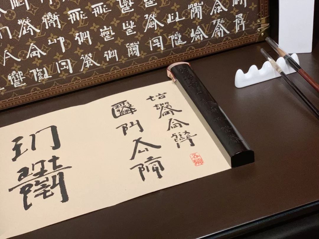 成都看展｜LV竟然出过这么多千奇百怪的箱子