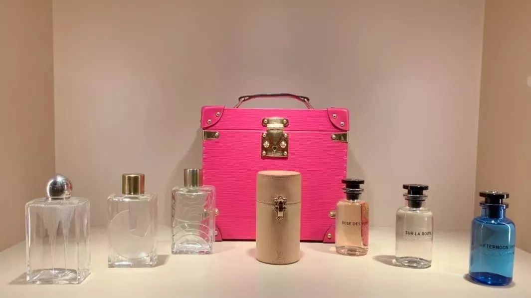 成都看展｜LV竟然出过这么多千奇百怪的箱子