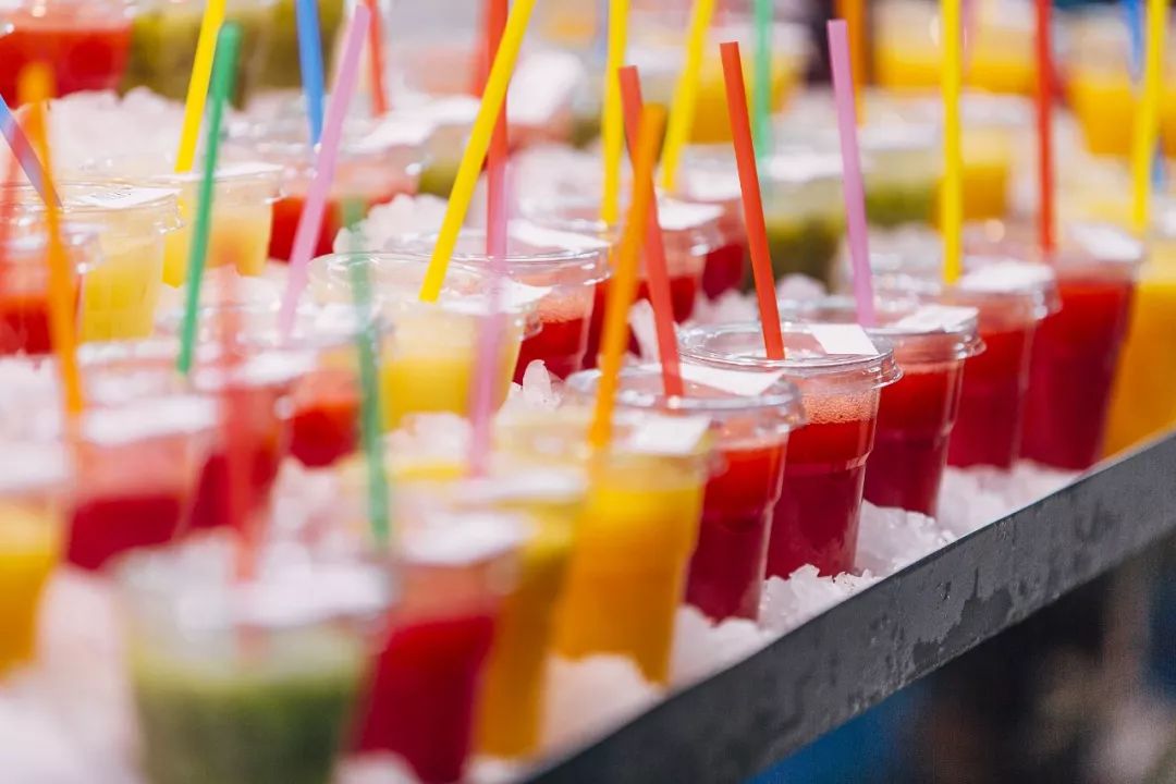 一瓶啤酒下肚该何去何从,喝冰啤酒左下腹痛