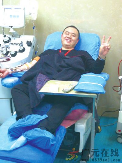广元赵仔明22年坚持每年5月25日献血作为生日特别记忆累计献血68次