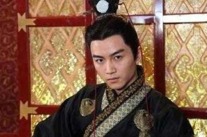 汉献帝的生活到底是什么样的真的只是个傀儡吗?