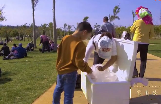 【推荐】在蒙自故事里，这句吆喝声叫了34年~~