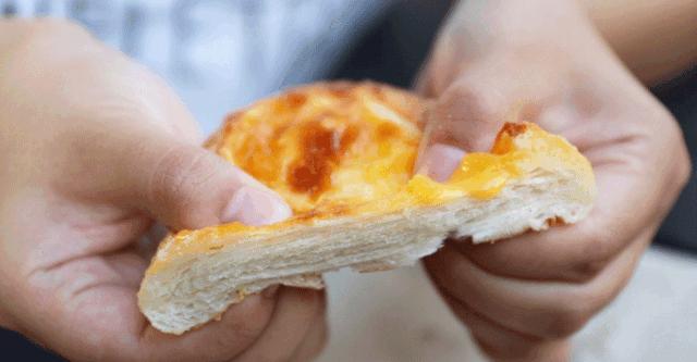 酵墅把奶茶怼到面包里了！这脑洞我服