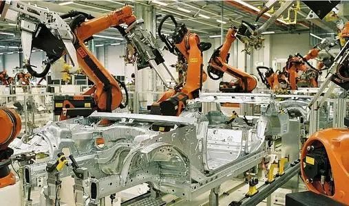 中国式“机器换人”:新红利,还是潘多拉铁盒?|文化纵横