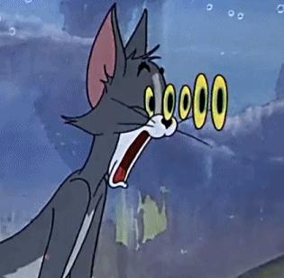 天啊!上周末700多个学生把足球玩成了这样