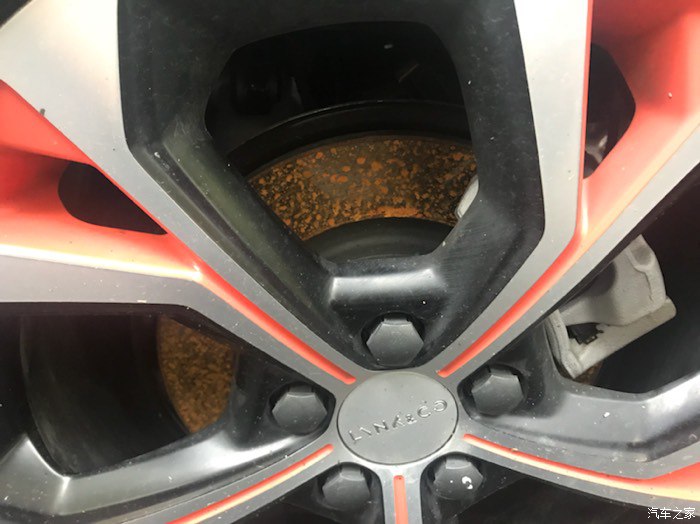 领克01容易生锈吗,领克02生锈事件