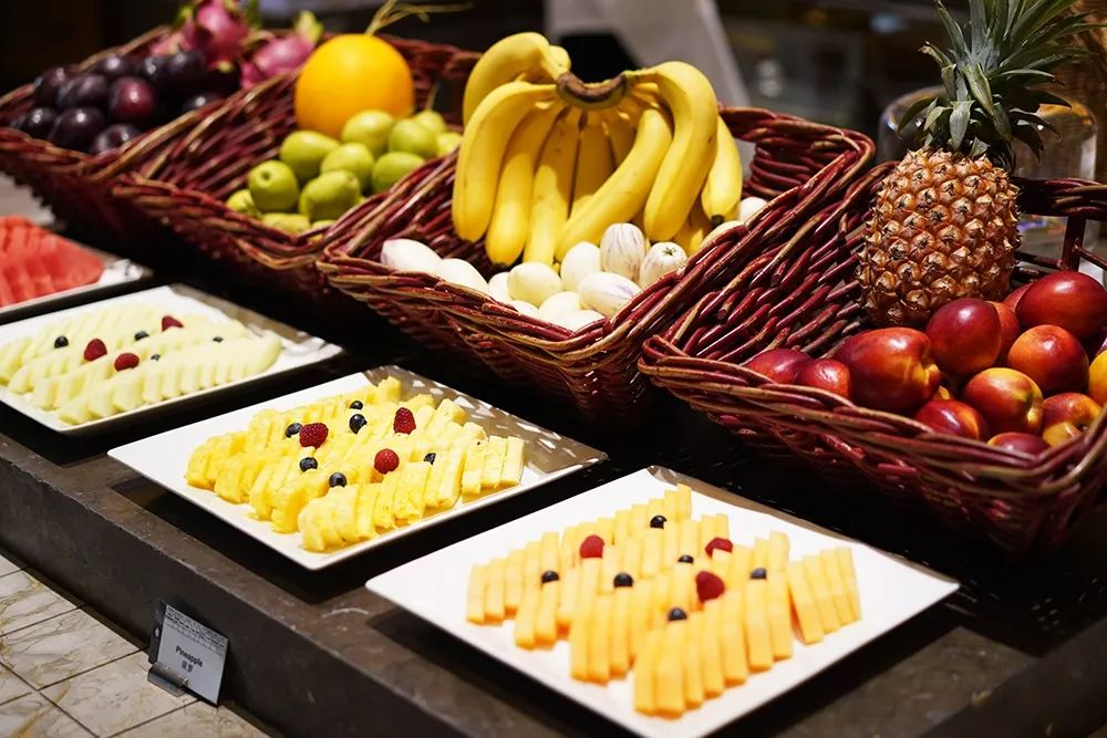 富力洲际酒店海鲜自助帝王蟹,海景洲际酒店262元自助午餐