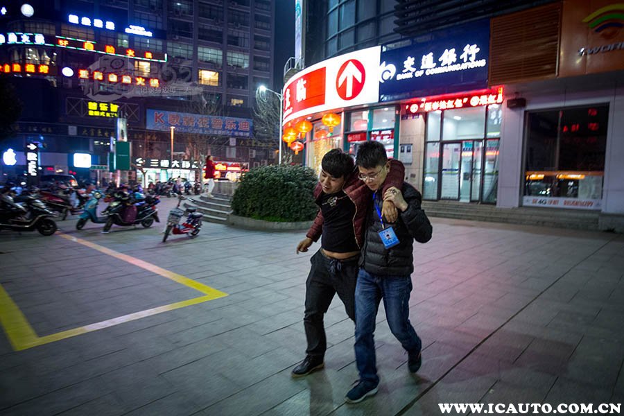 e代驾和滴滴代驾哪个赚钱多,e代驾跟滴滴代驾谁更生意好一点