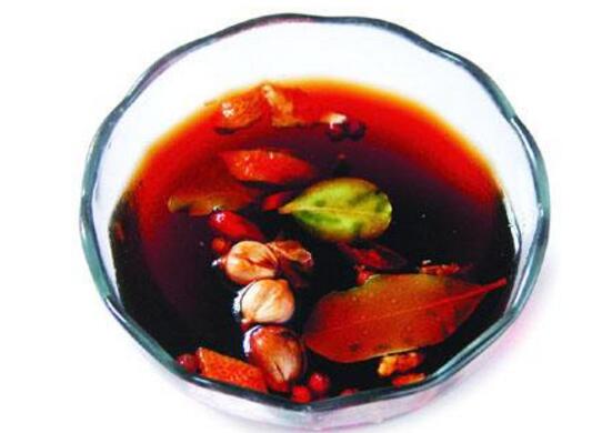 樱桃里有虫子樱桃还能吃吗,樱桃里面有虫子吃了有什么影响吗