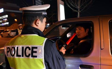 教您十大安全驾驶技巧,安全驾驶100个技巧