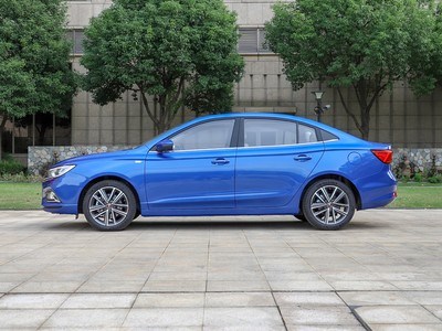 荣威i5自动挡1.5真实油耗,2020荣威i5自动领豪版油耗