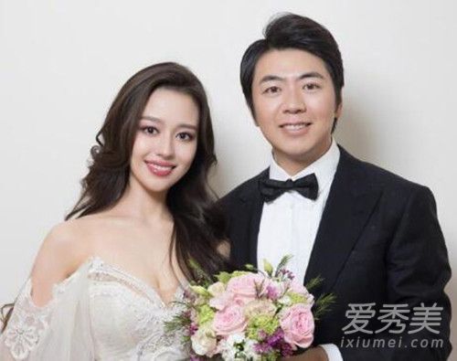 郎朗的老婆和郎朗相差多少岁,郎朗妻子真的漂亮吗