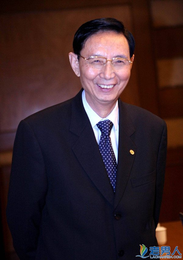 力帆摩托创始人尹明善简历,力帆汽车创始人尹明善的简历