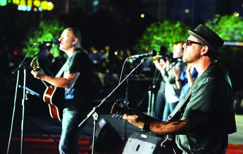 爆炸消息！南沙万达年中庆+父亲节超级狂欢来袭！从天亮浪到天黑