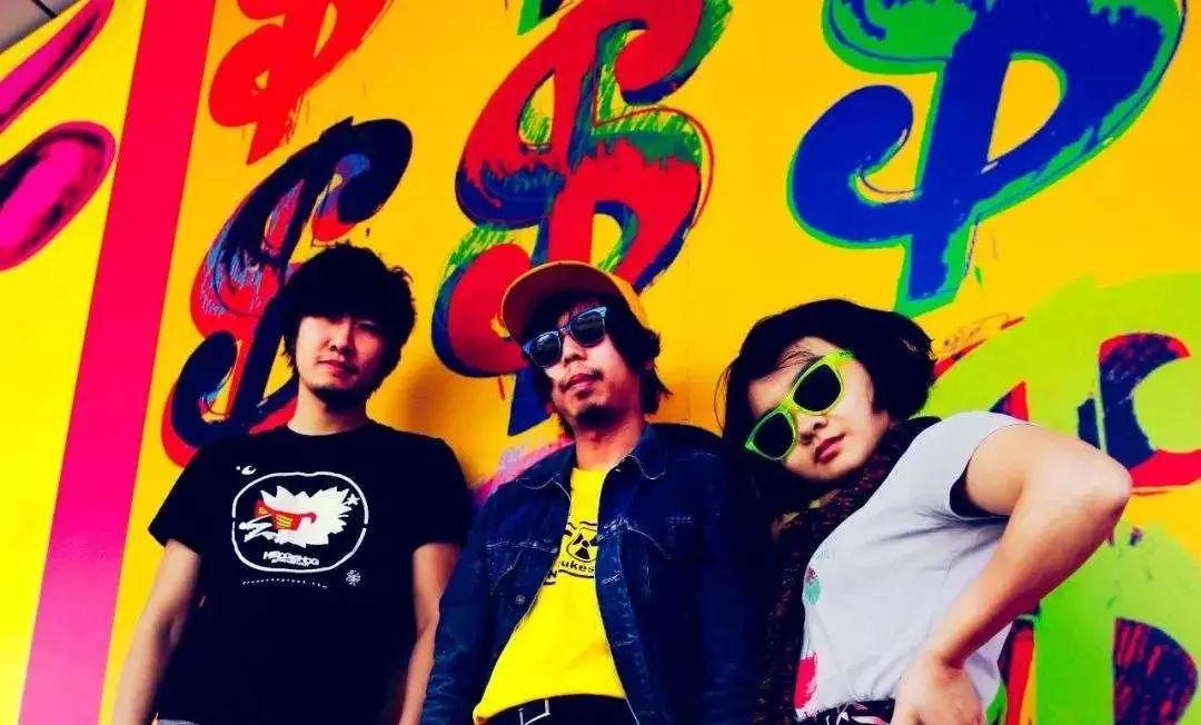 赤瞳・李青:一个眼神,决定一条道路|IndieWorks厂牌观察