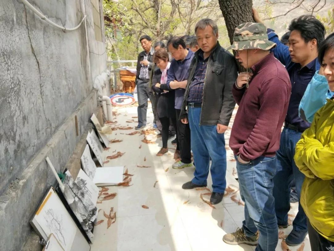 瀹夋嘲鑹烘湳鍩硅瀛︽牎浼樻儬,瀹夋嘲鑹烘湳鍩硅瀛︽牎浼樻儬鍥㈣喘