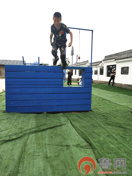 齐鲁少年军校军事夏令营,鲁网德州小记者