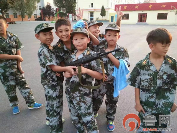 齐鲁少年军校军事夏令营,鲁网德州小记者