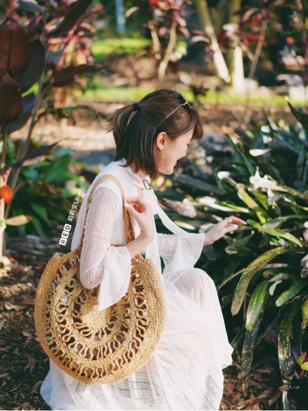 不是菜篮子不好看，这50款明星潮人都爱的草编包，才没有过时