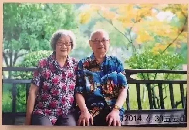 杭州89岁白发姑娘卖房环游世界，90后刷屏点赞：希望我老了也能这么酷