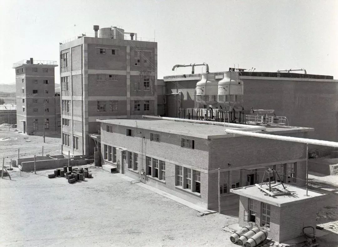 曾经辉煌的工厂现在还有吗,探秘曾经辉煌的工厂