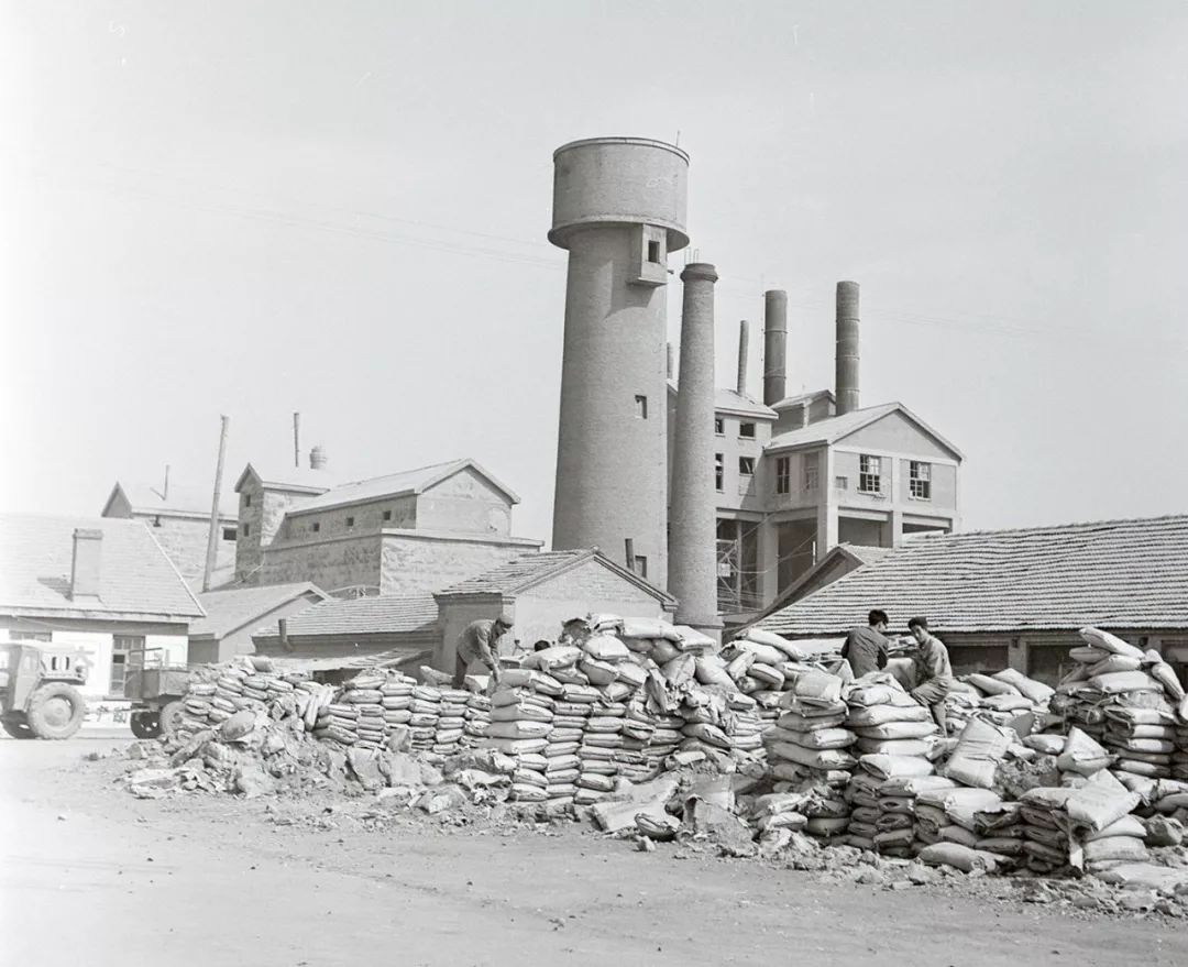 曾经辉煌的工厂现在还有吗,探秘曾经辉煌的工厂
