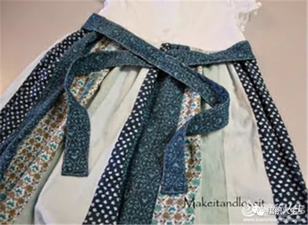 宝宝变小的衣服怎么处理,衣服旧了改造变新衣