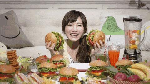 每逢春节胖三斤下一句是什么,每逢春节胖三斤这样吃想不瘦都难