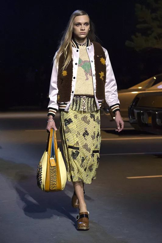 coach恐龙变身,fashion艺术家