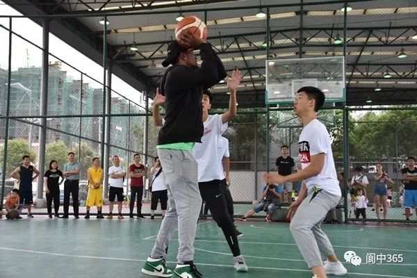 古城靓丽的一道风景线,古城一道美丽的风景线