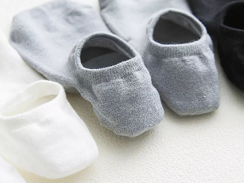 46项专利的汉麻袜，7天不洗也不臭，99.9%高效抑菌，秒速排汗-5℃