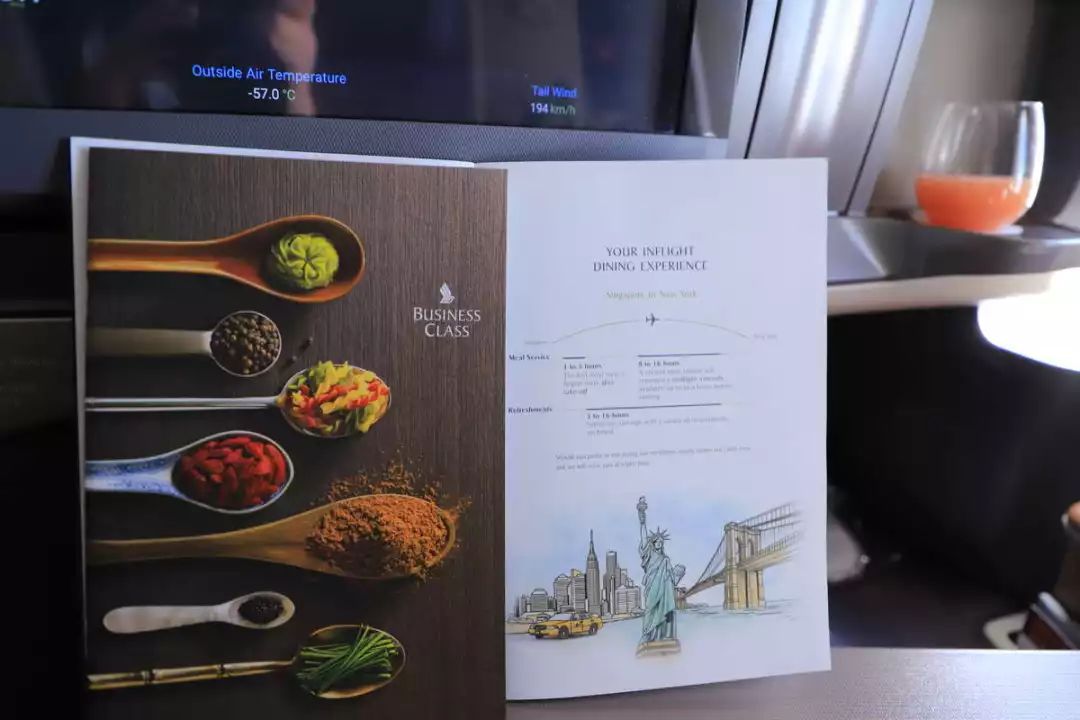 体验19个小时飞机,体验时间最长的航班