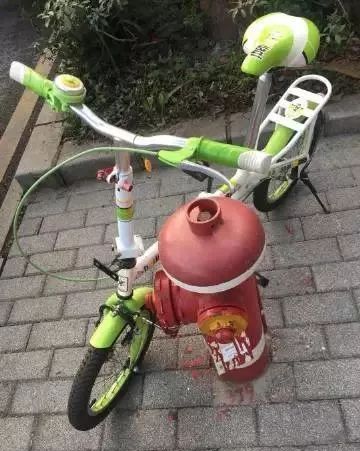 发生火灾消防栓没水怎么办,发生火灾灭火器里没有水