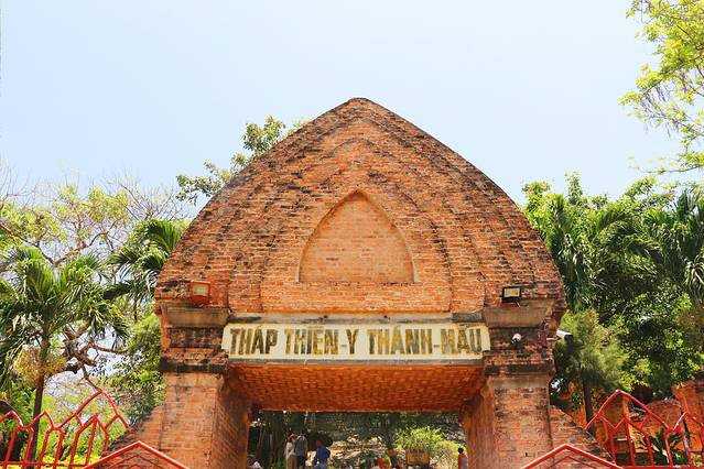 越南旅游芽庄和岘港对比,越南芽庄和河内