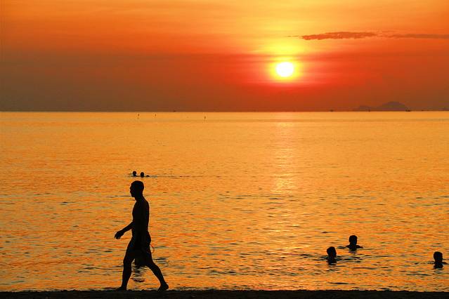 越南旅游芽庄和岘港对比,越南芽庄和河内