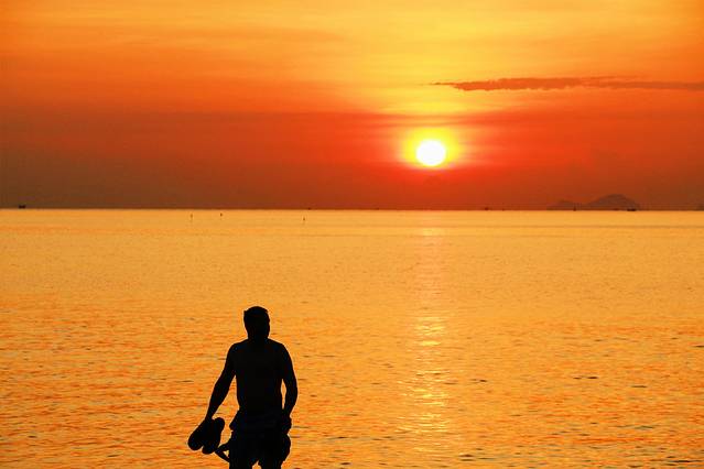 越南旅游芽庄和岘港对比,越南芽庄和河内