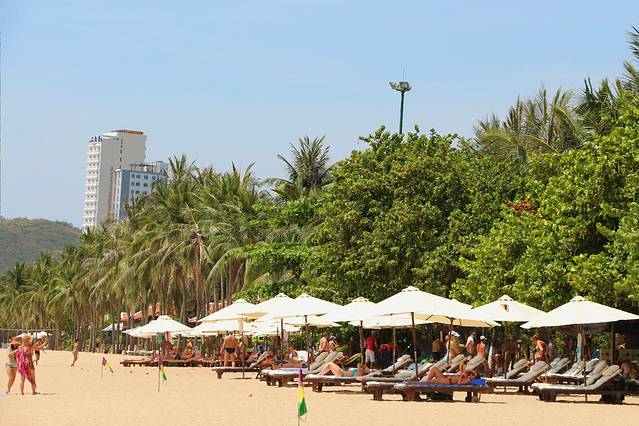 越南旅游芽庄和岘港对比,越南芽庄和河内