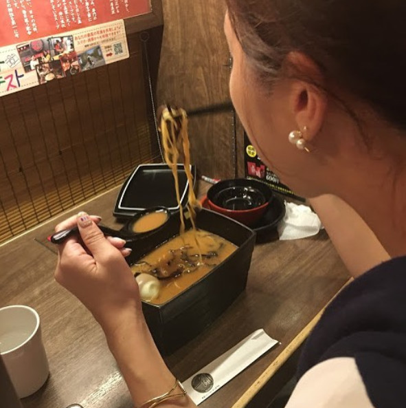 连续十小时打破吉尼斯纪录,最火爆的一兰拉面竟源自这里