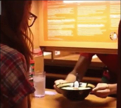 连续十小时打破吉尼斯纪录,最火爆的一兰拉面竟源自这里