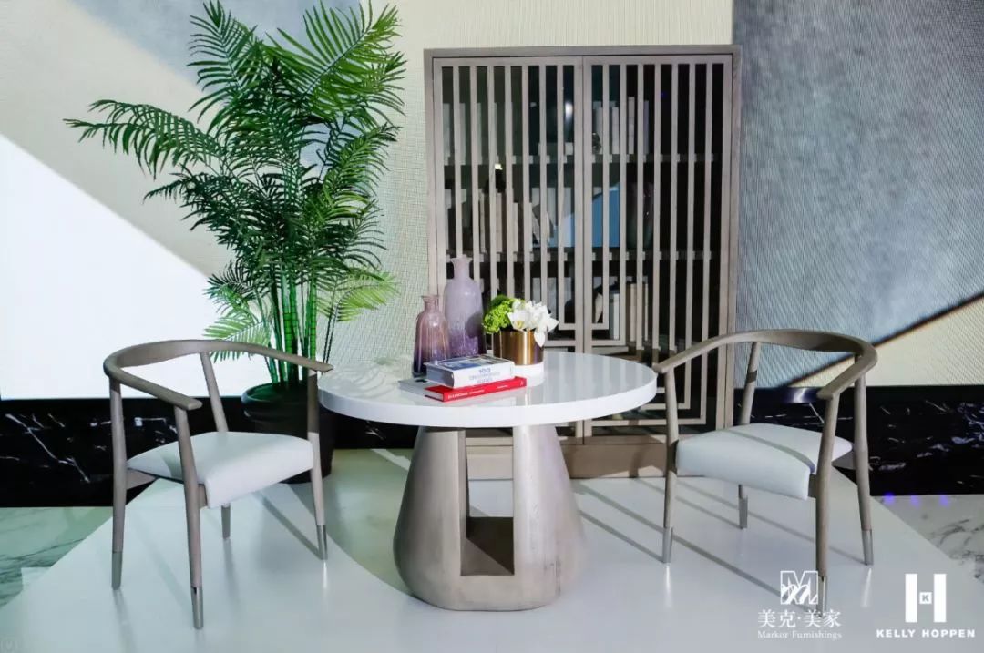 她是好莱坞名人最渴望合作设计师，英国女王为她颁奖，她的作品为啥会有如此大的魅力？