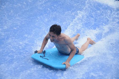 浪浪浪水上乐园杭州,浪苹果游乐场门票特价